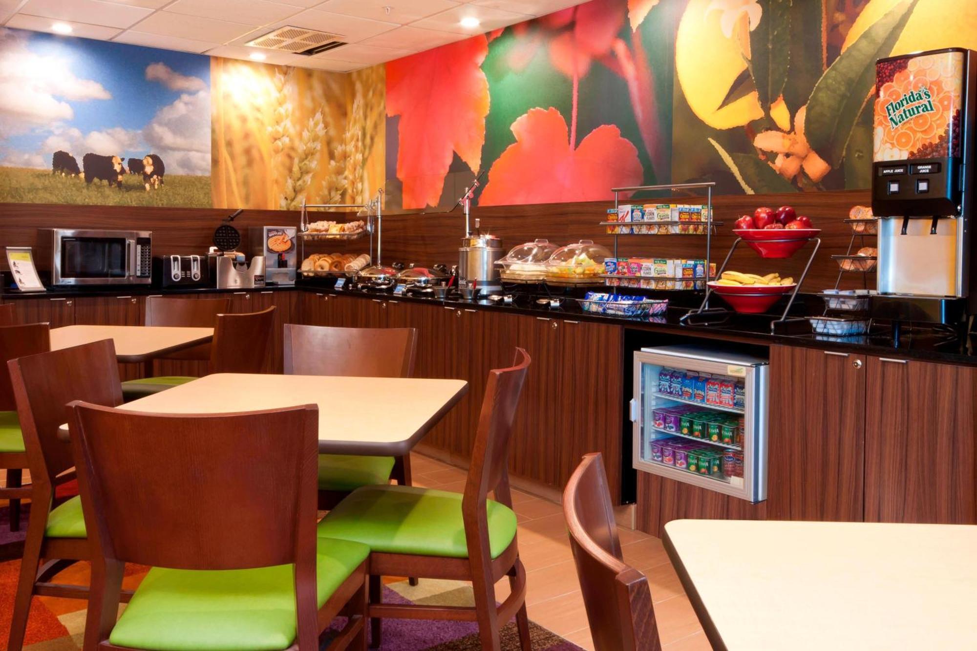 Hotel Fairfield By Marriott & Fossil Creek 3*